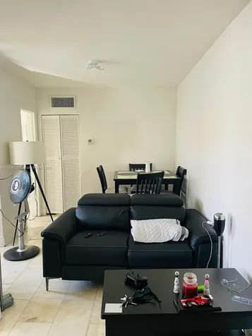 1526 Pennsylvania Avenue Miami Beach FL 33139
