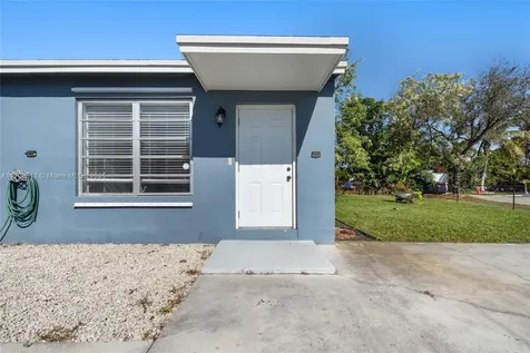 1510 N 68 Avenue Hollywood FL 33024