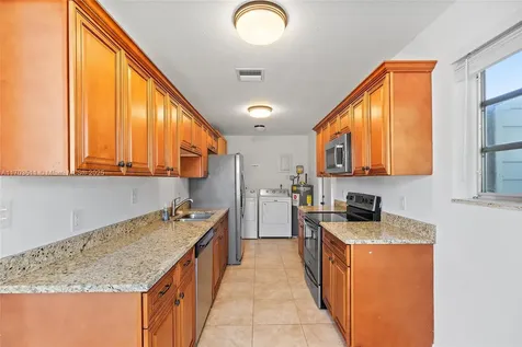 1510 N 68 Avenue Hollywood FL 33024