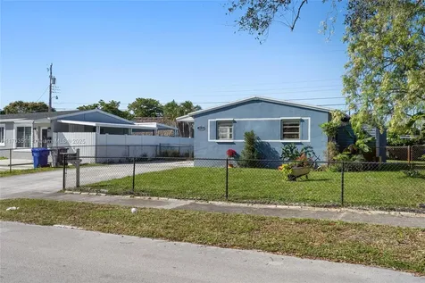 1510 N 68 Avenue Hollywood FL 33024