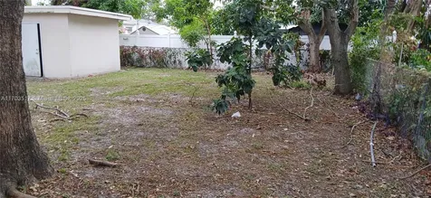 2810 Mayo Street Hollywood FL 33020