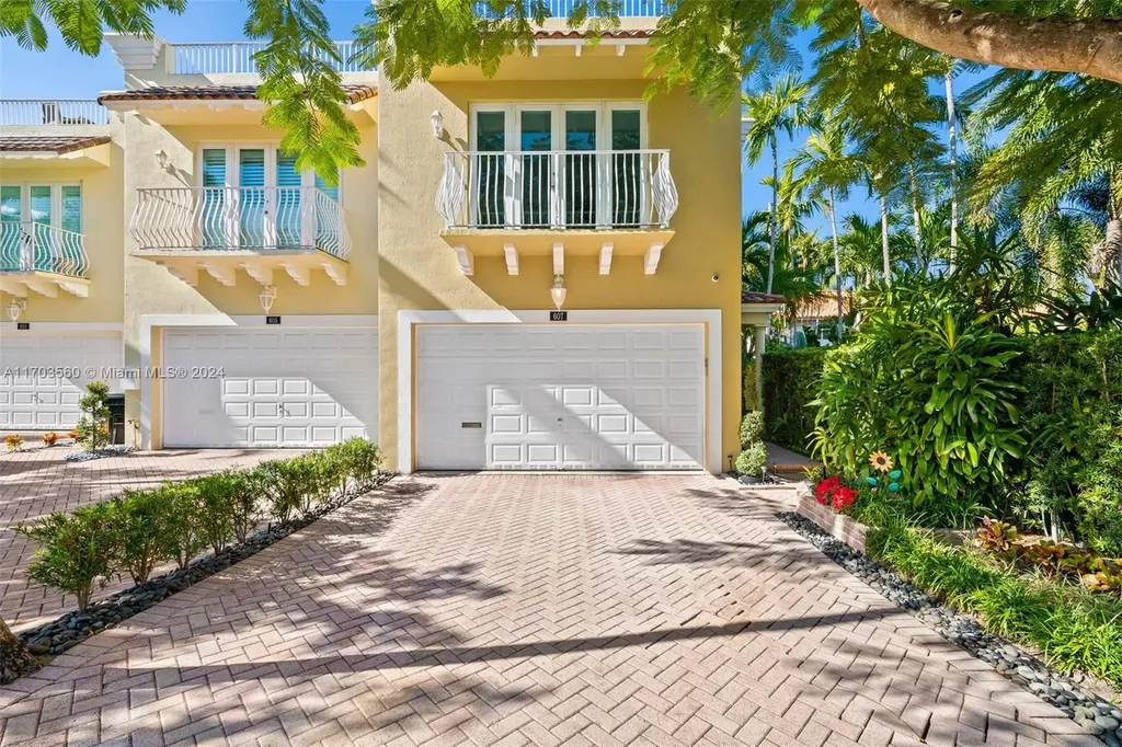 607 NE 17th Way Fort Lauderdale FL 33304