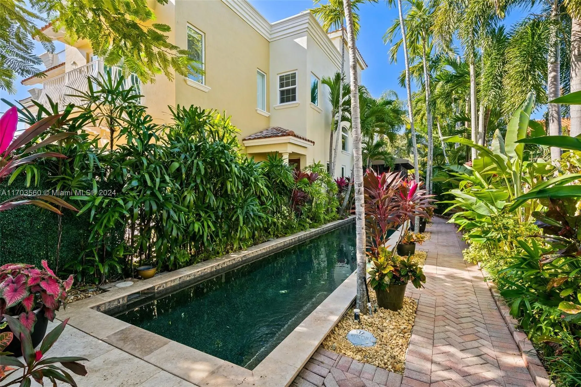 607 NE 17th Way Fort Lauderdale FL 33304