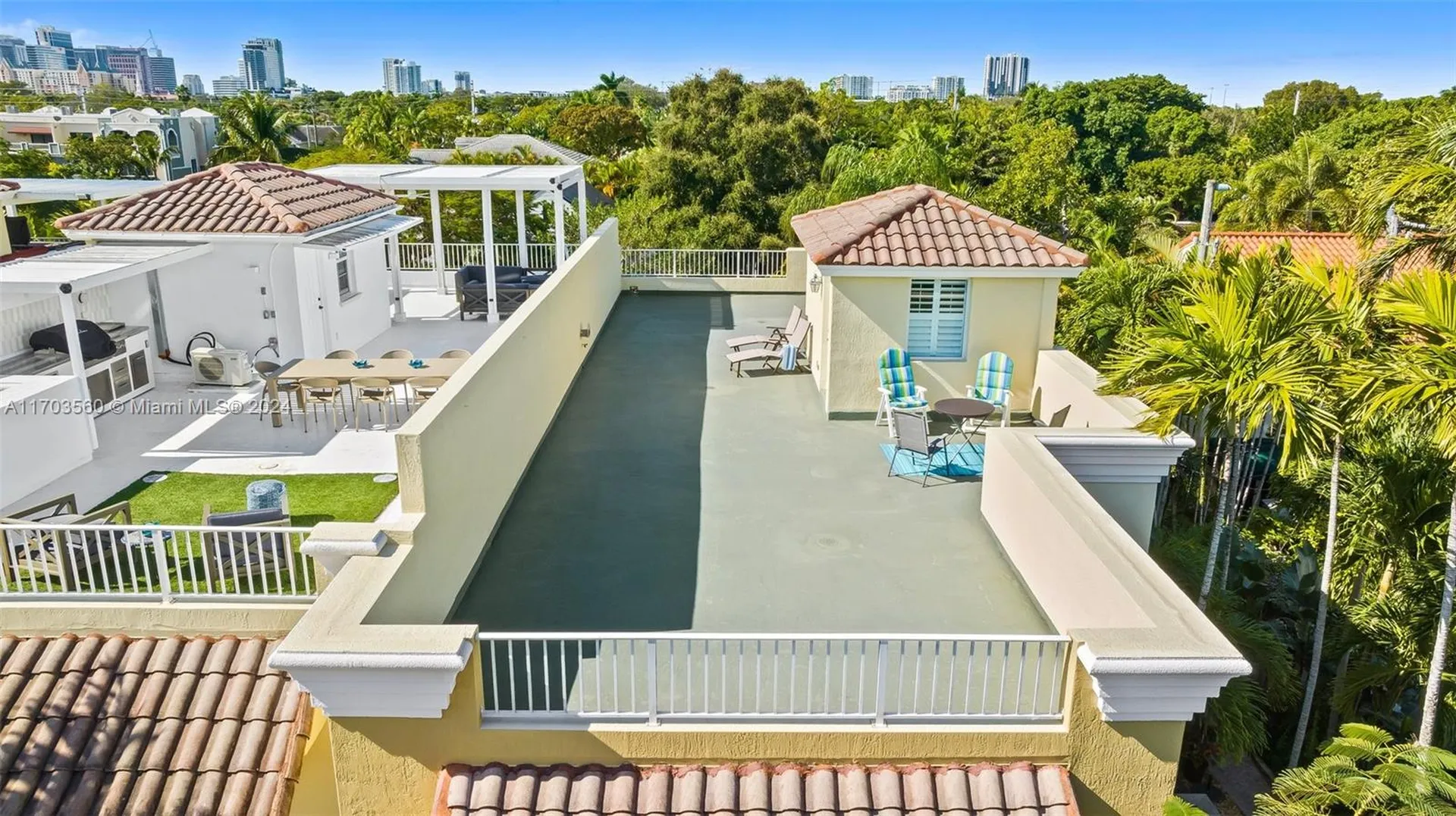 607 NE 17th Way Fort Lauderdale FL 33304