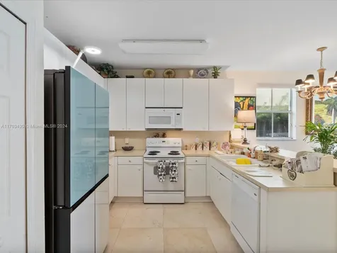 12493 SW 122nd Court Miami FL 33186