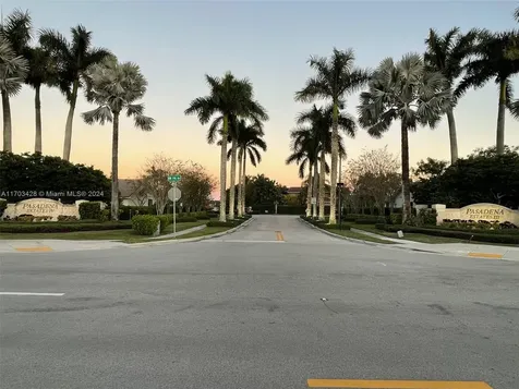 19451 NW 8th Street Pembroke Pines FL 33029