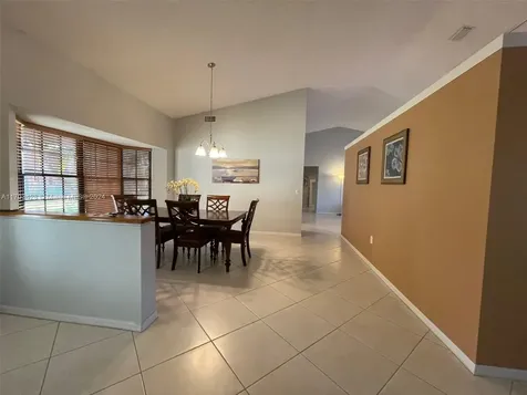 19451 NW 8th Street Pembroke Pines FL 33029