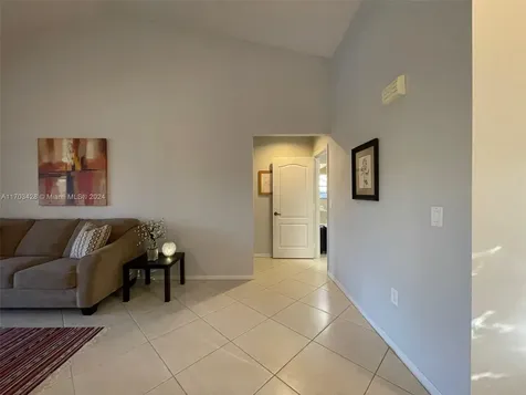 19451 NW 8th Street Pembroke Pines FL 33029