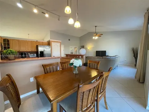 19451 NW 8th Street Pembroke Pines FL 33029