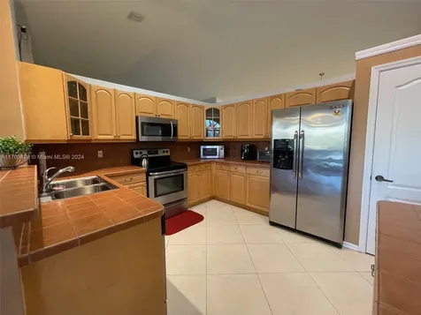19451 NW 8th Street Pembroke Pines FL 33029