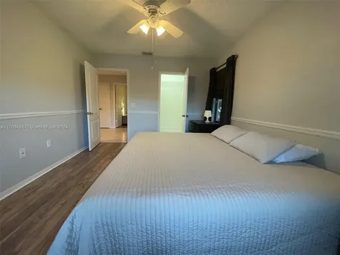 19451 NW 8th Street Pembroke Pines FL 33029