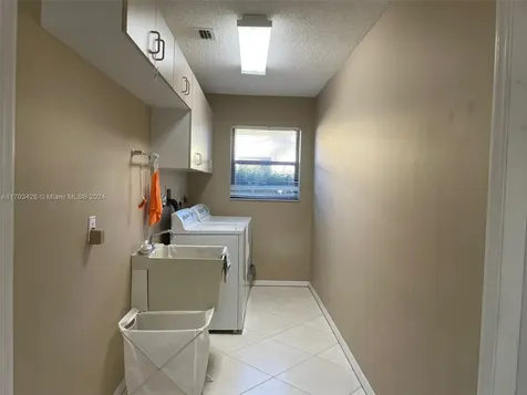19451 NW 8th Street Pembroke Pines FL 33029