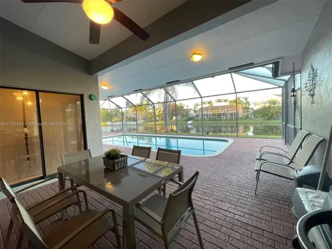 19451 NW 8th Street Pembroke Pines FL 33029