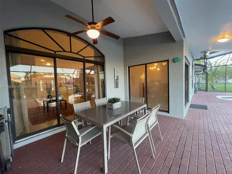 19451 NW 8th Street Pembroke Pines FL 33029