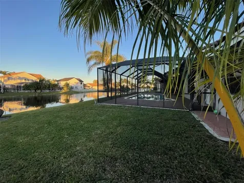 19451 NW 8th Street Pembroke Pines FL 33029