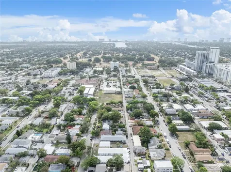 1946 Pierce Street Hollywood FL 33020