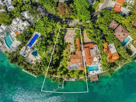 6 S Hibiscus Drive Miami Beach FL 33139