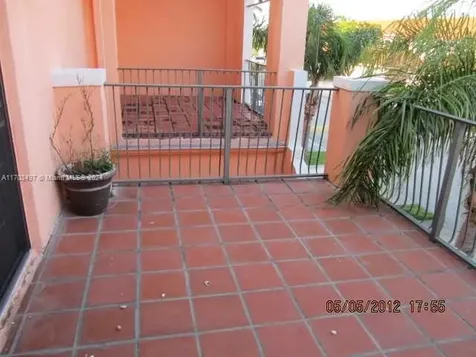 20820 San Simeon Way Miami FL 33179