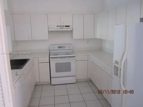20820 San Simeon Way Miami FL 33179