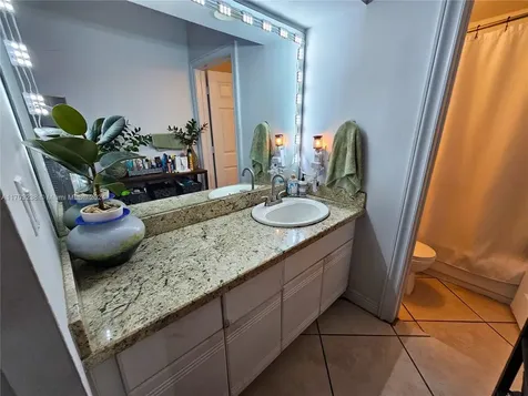 1559 Michigan Avenue Miami Beach FL 33139