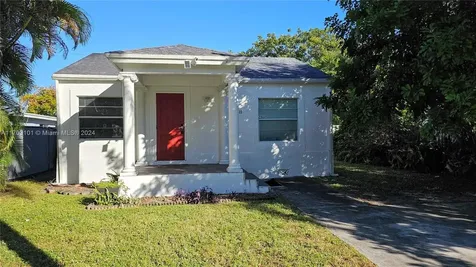 2311 Cleveland Street Hollywood FL 33020