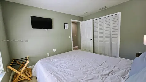 2311 Cleveland Street Hollywood FL 33020