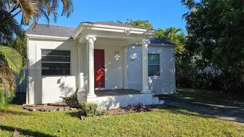 2311 Cleveland Street Hollywood FL 33020