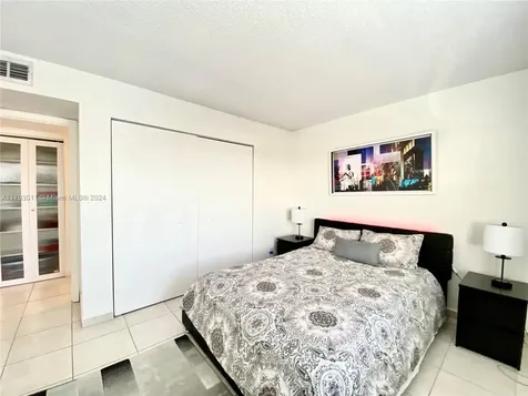 401 Golden Isles Drive Hallandale Beach FL 33009