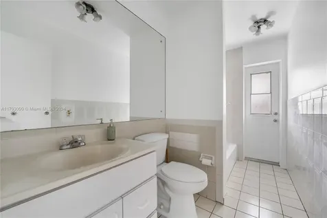 10150 NW 24th Street Sunrise FL 33322