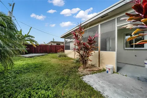 10150 NW 24th Street Sunrise FL 33322