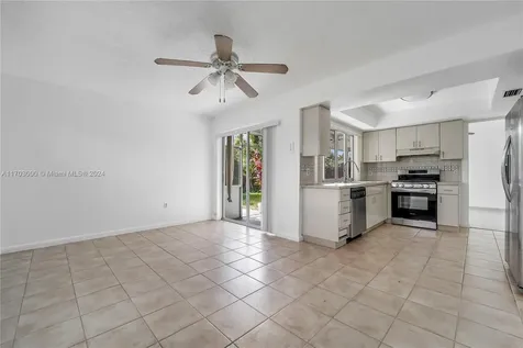 10150 NW 24th Street Sunrise FL 33322