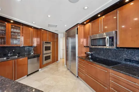 4000 Island Boulevard Aventura FL 33160
