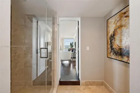 4000 Island Boulevard Aventura FL 33160