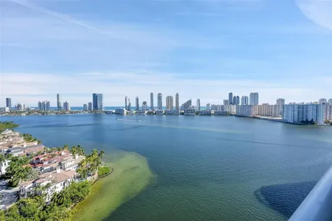 4000 Island Boulevard Aventura FL 33160