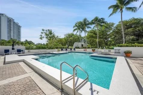 4000 Island Boulevard Aventura FL 33160