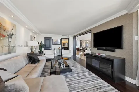 4000 Island Boulevard Aventura FL 33160