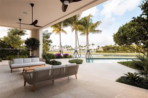 1006 Links Drive Miami Beach FL 33109