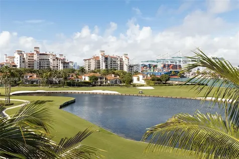 1006 Links Drive Miami Beach FL 33109