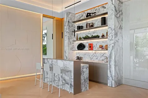 1006 Links Drive Miami Beach FL 33109