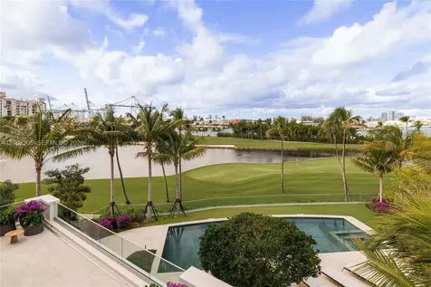 1006 Links Drive Miami Beach FL 33109