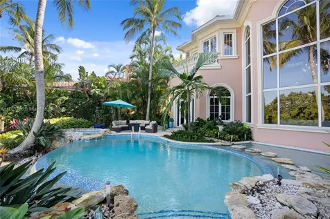 833 Harbour Isle Place North Palm Beach FL 33410