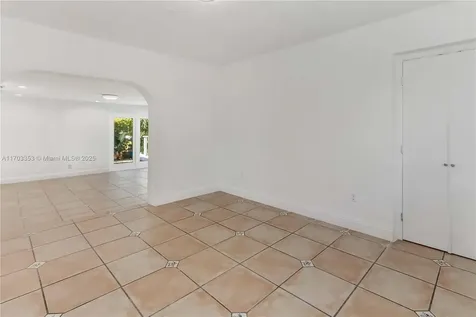 1345 Jefferson Street Hollywood FL 33019