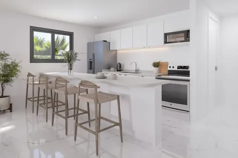2942 NW 51st Street Miami FL 33142
