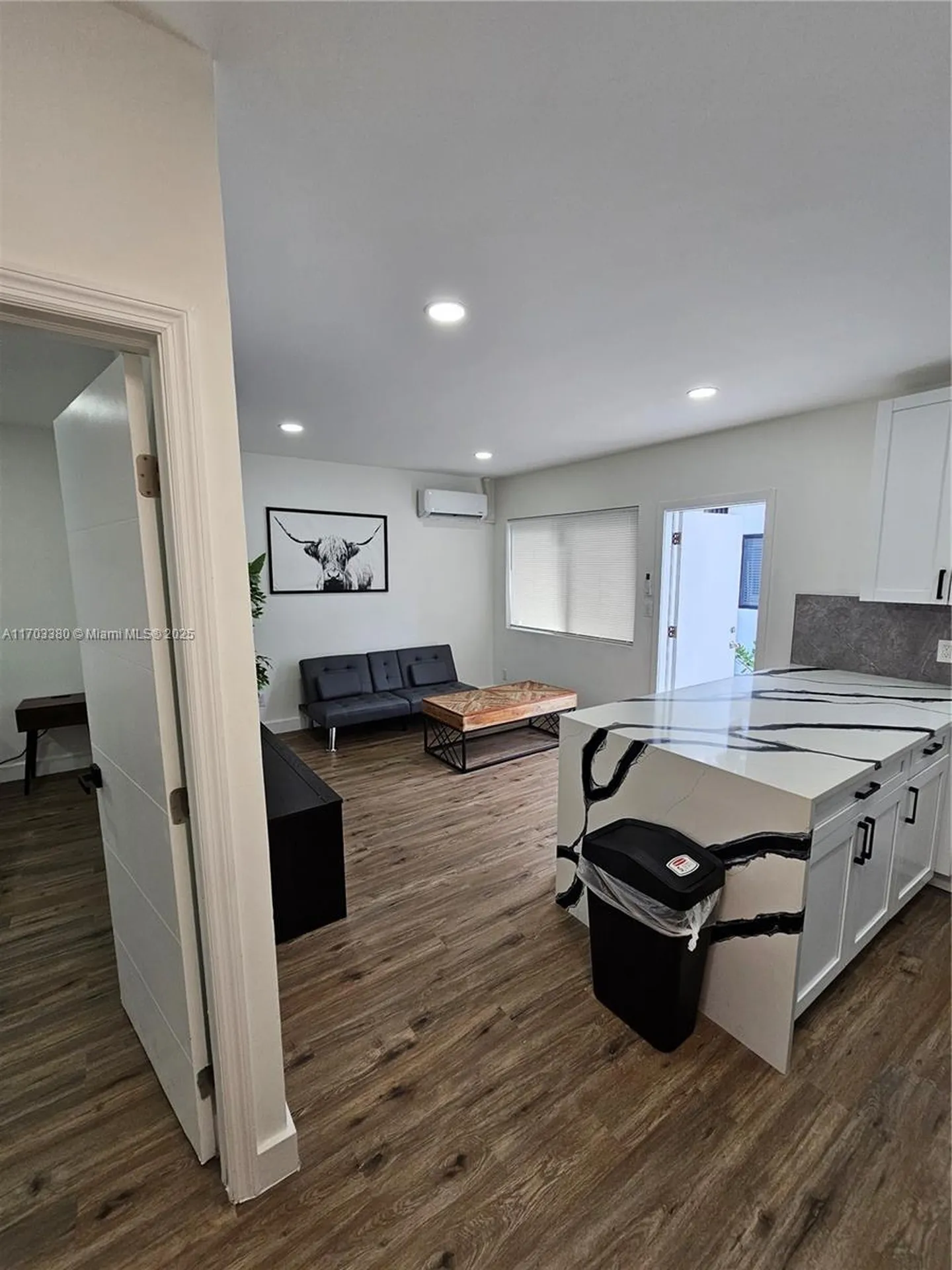 1946 Pierce Street Hollywood FL 33020