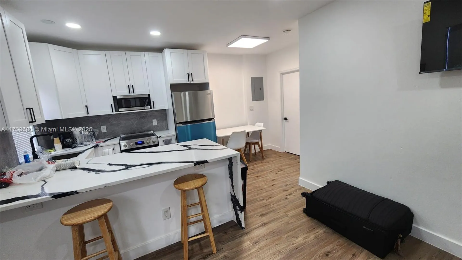 1946 Pierce Street Hollywood FL 33020