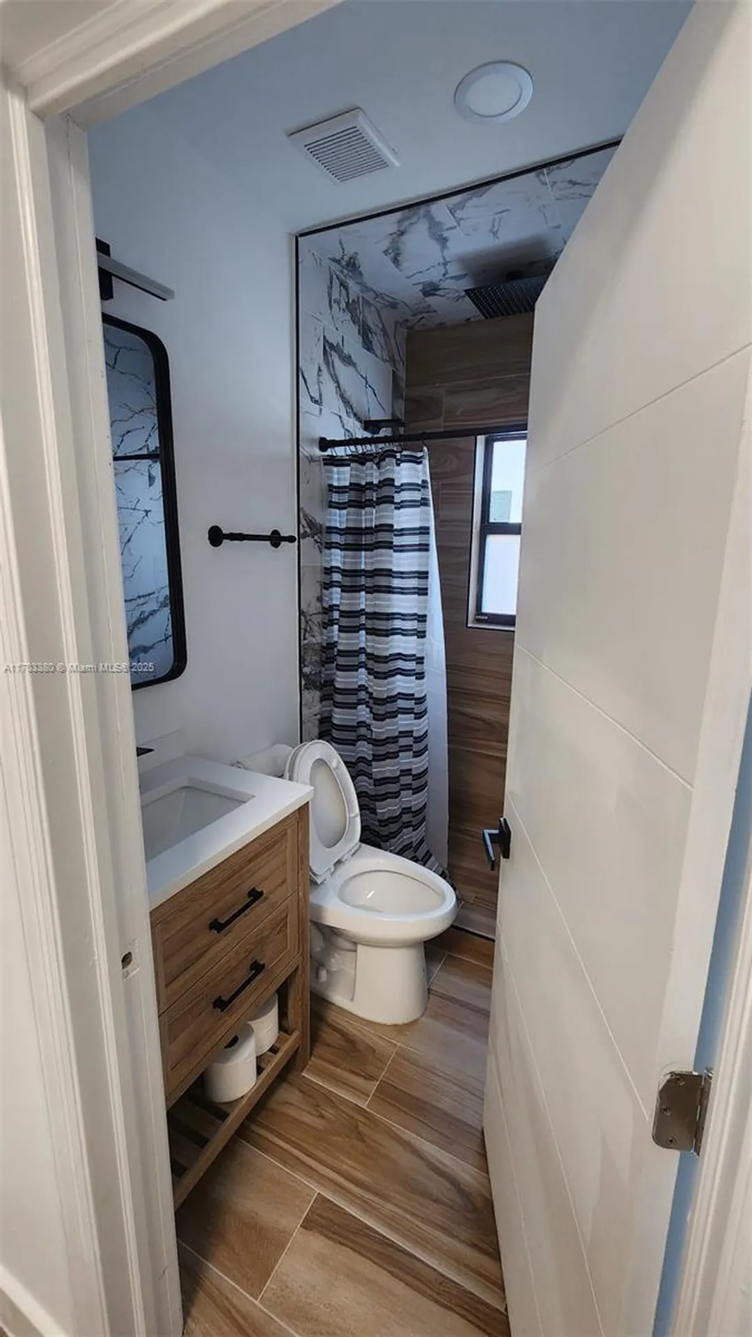 1946 Pierce Street Hollywood FL 33020