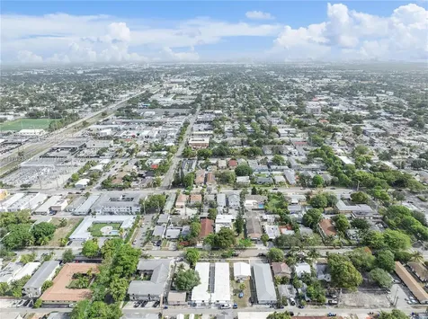 1946 Pierce Street Hollywood FL 33020