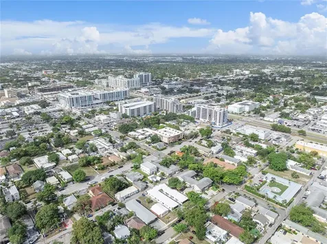 1946 Pierce Street Hollywood FL 33020