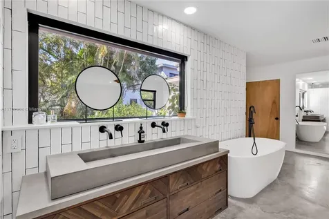 56 NE 46th Street Miami FL 33137