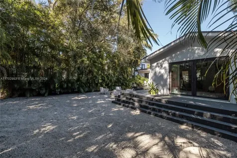 56 NE 46th Street Miami FL 33137